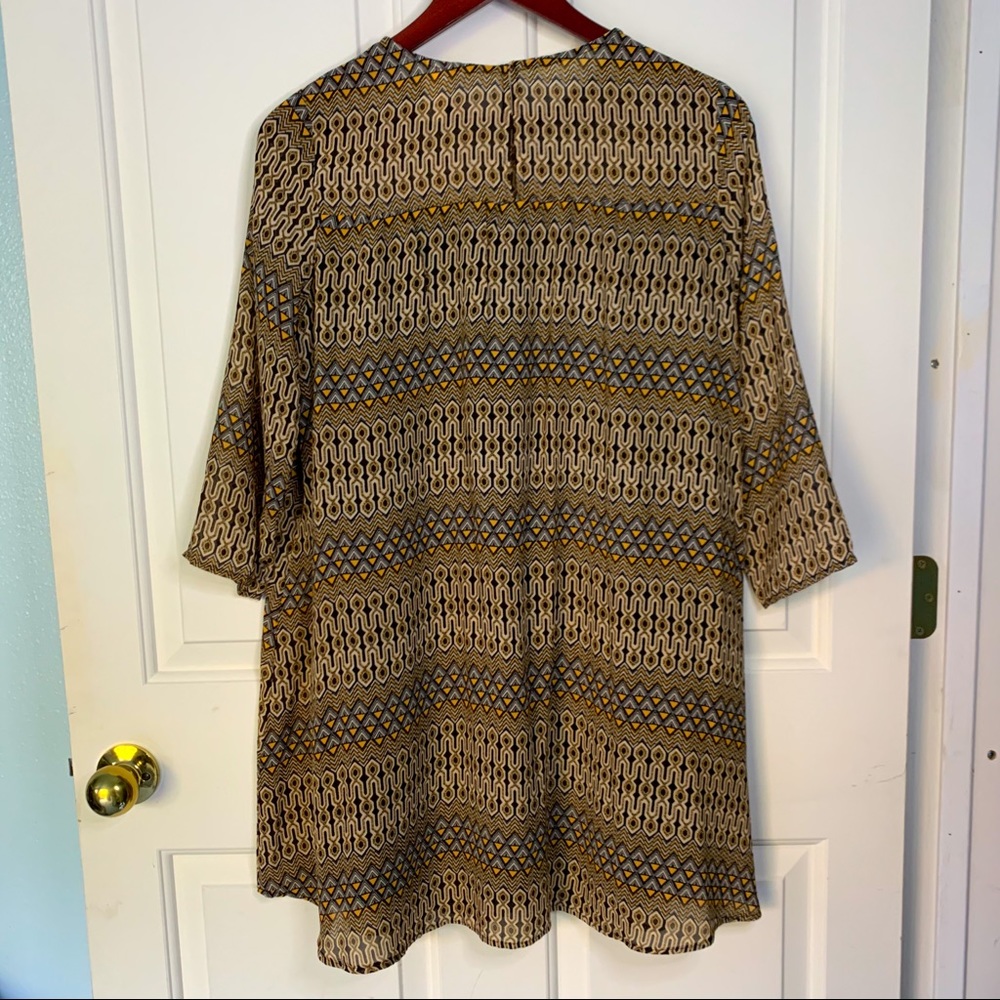 Pattern Dress - Picture 2 of 5